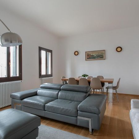 Residenza Pomponi Deluxe Lägenhet Venedig Exteriör bild