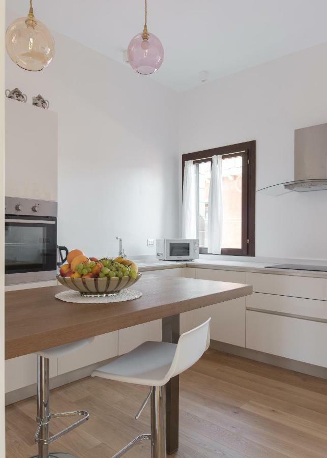 Residenza Pomponi Deluxe Lägenhet Venedig Exteriör bild