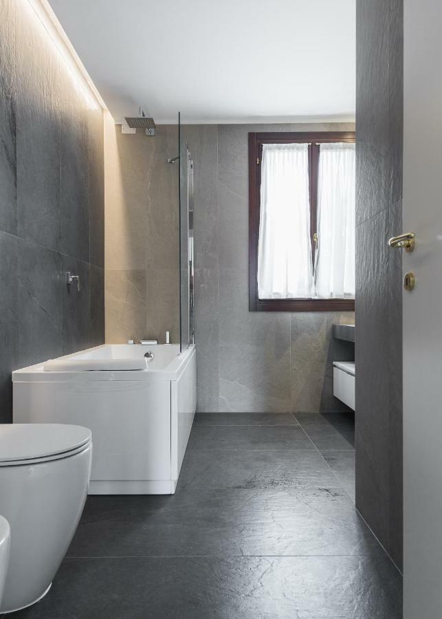 Residenza Pomponi Deluxe Lägenhet Venedig Exteriör bild